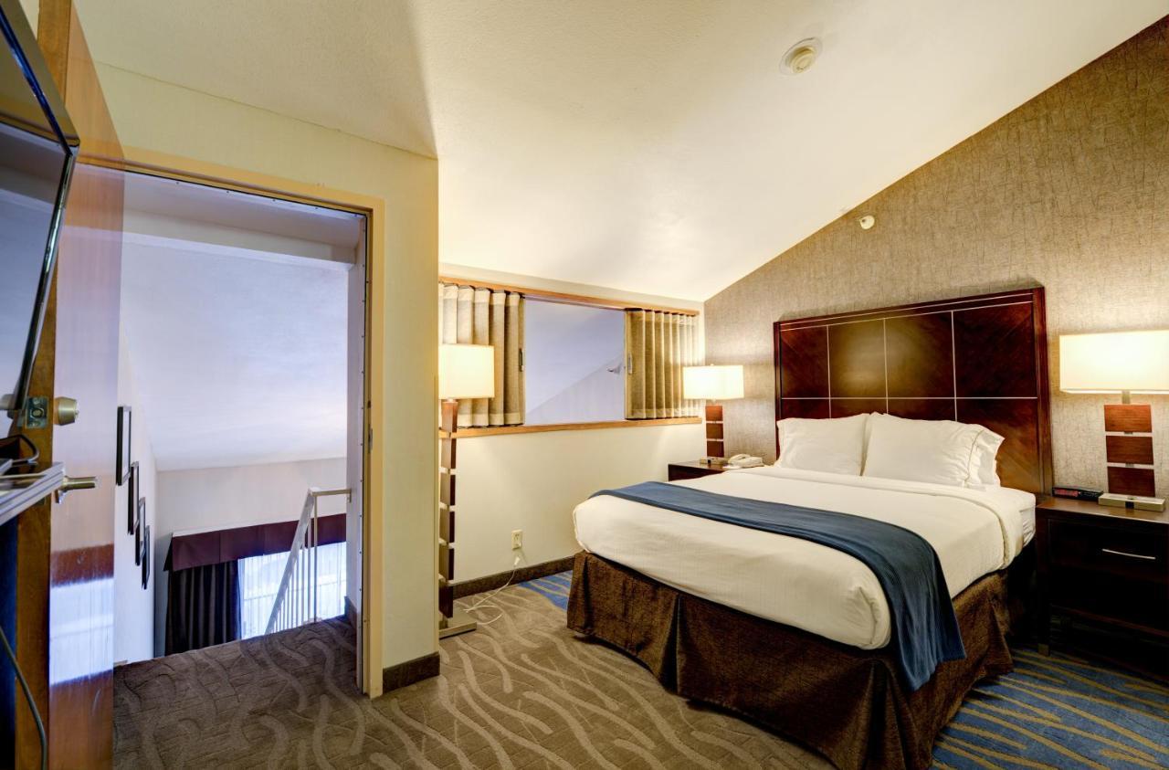 Holiday Inn Express San Diego - Rancho Bernardo, An Ihg Hotel المظهر الخارجي الصورة