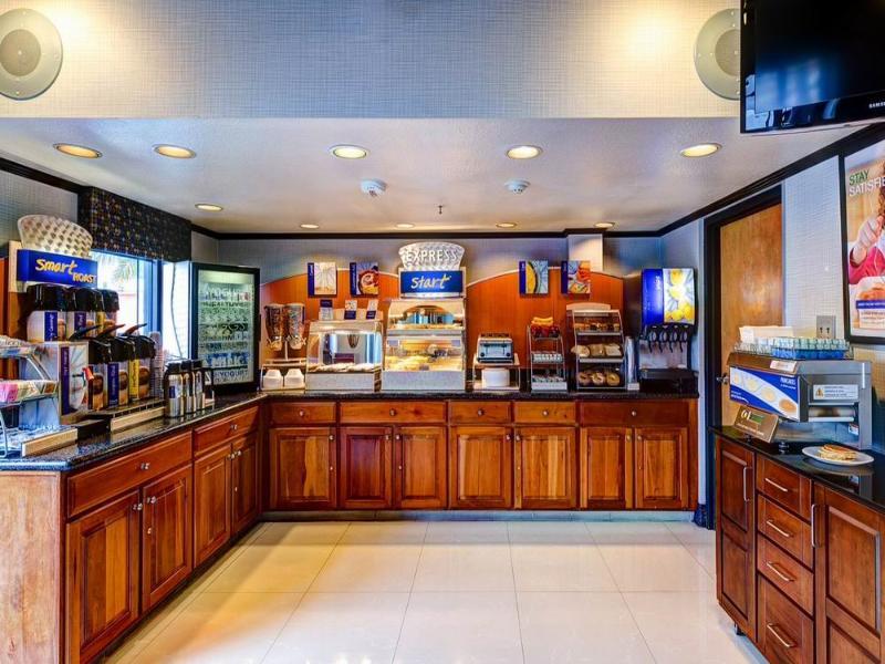 Holiday Inn Express San Diego - Rancho Bernardo, An Ihg Hotel المظهر الخارجي الصورة