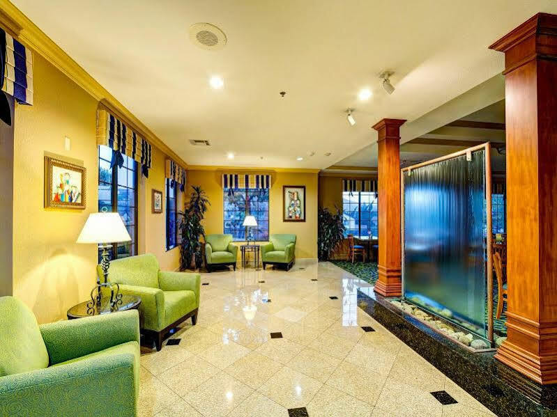 Holiday Inn Express San Diego - Rancho Bernardo, An Ihg Hotel المظهر الخارجي الصورة